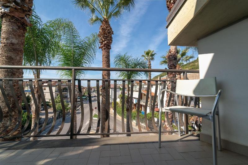 Hotel Il Ceppo Agropoli Exterior foto