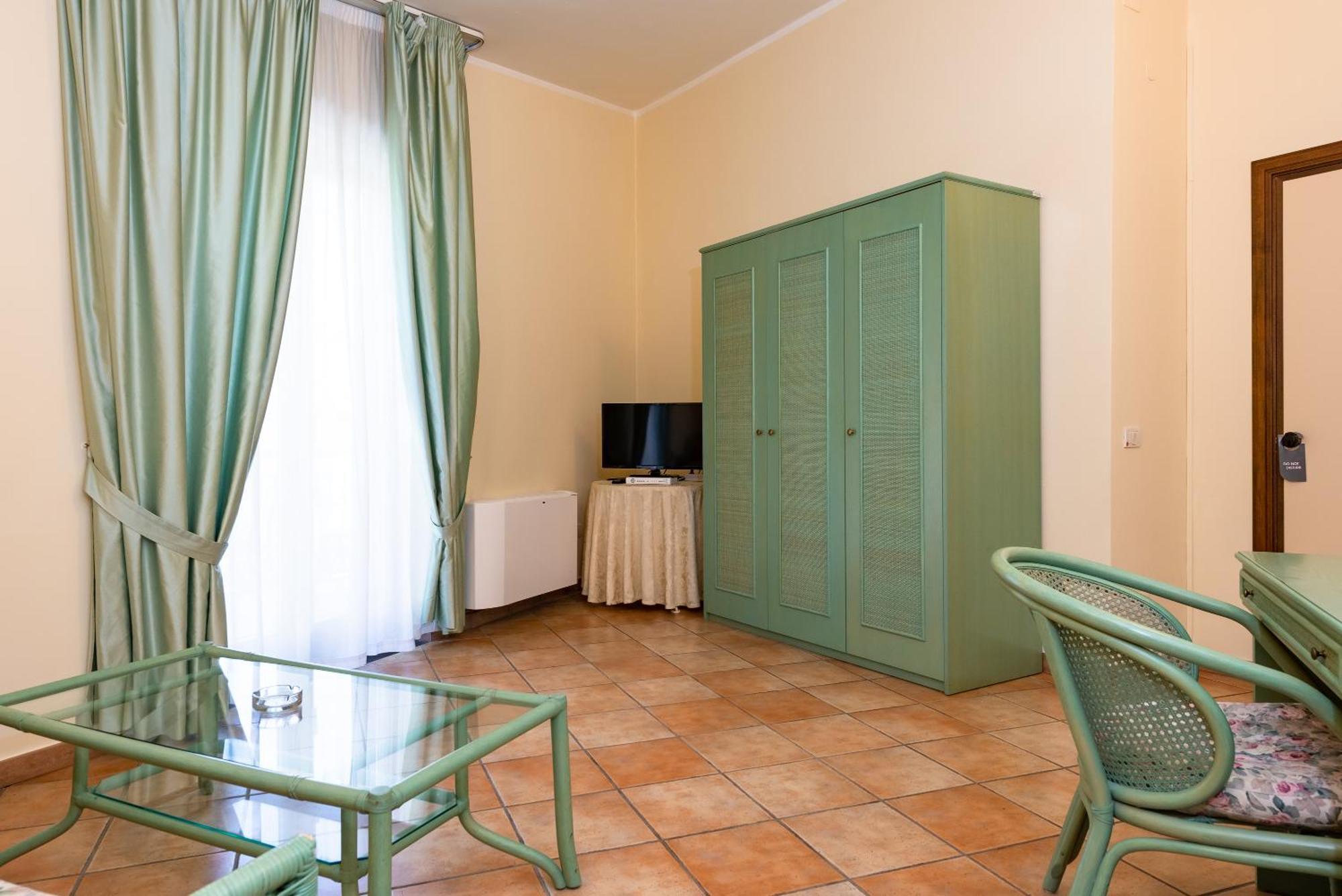 Hotel Il Ceppo Agropoli Exterior foto