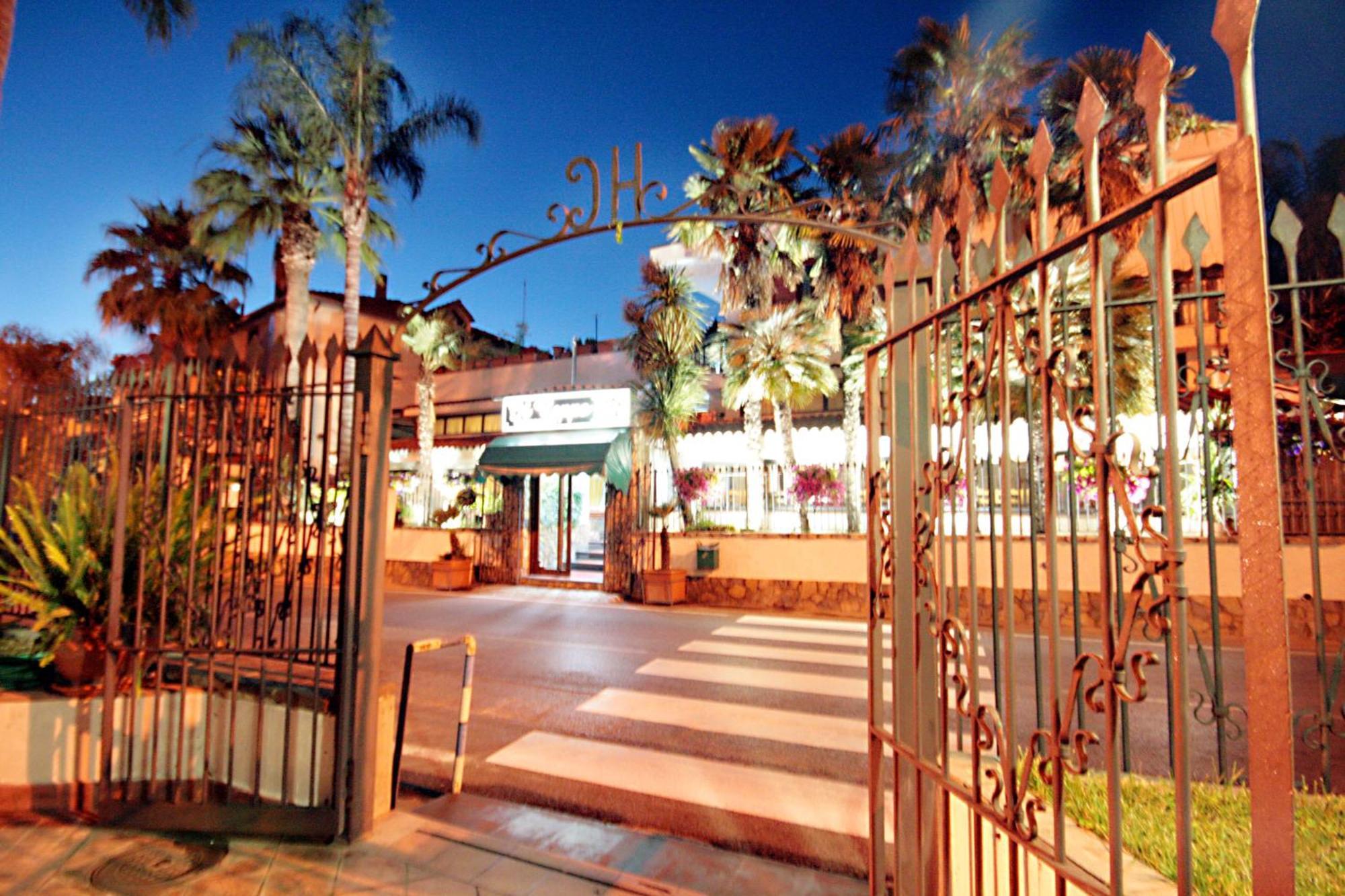 Hotel Il Ceppo Agropoli Exterior foto